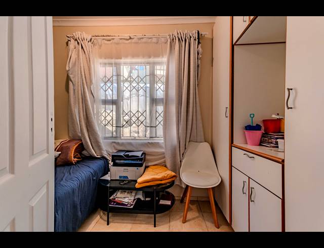 3 BEDROOM HOUSE FOR SALE IN MORNINGSIDE